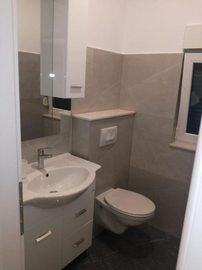 Apartmani Ivica Martic Duće Dış mekan fotoğraf