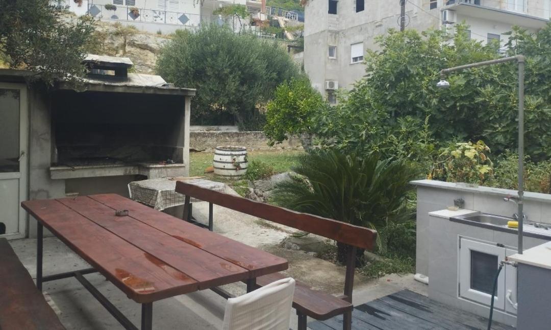 Apartmani Ivica Martic Duće Dış mekan fotoğraf